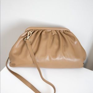 Steve madden camel colour purse.